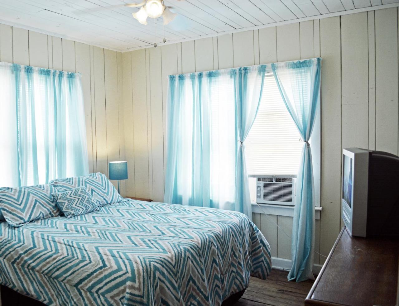 Sunshine Cozy Cottages Indian Rocks Beach Ngoại thất bức ảnh
